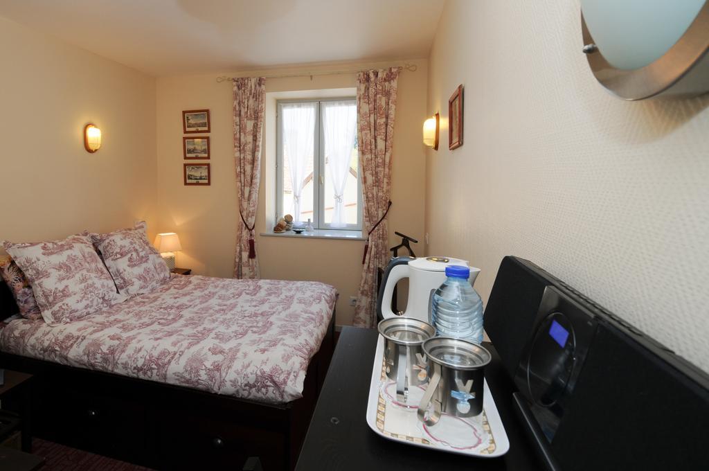 Au Clos D'Ardennes Balaives-et-Butz Room photo